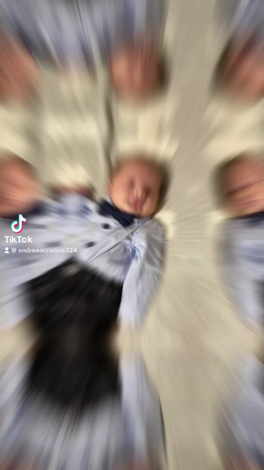 @Andreea 🤍