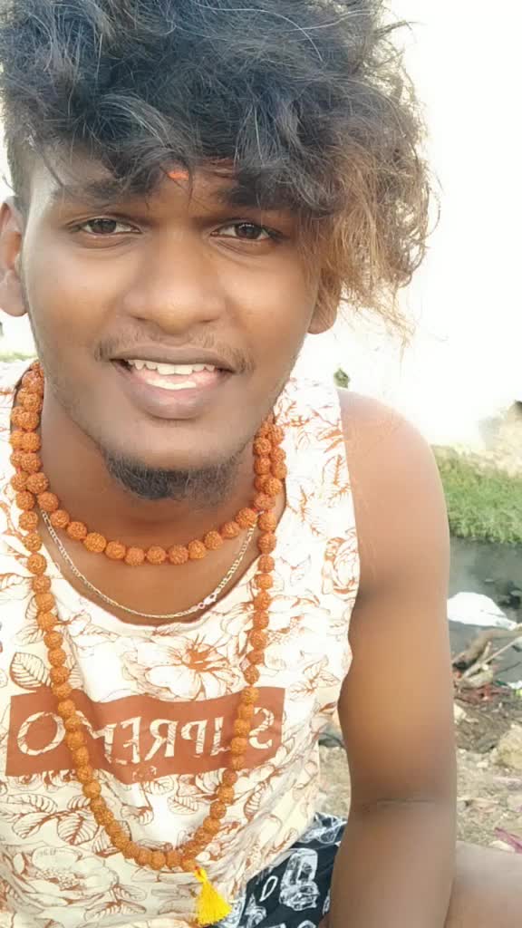 @gaananithish