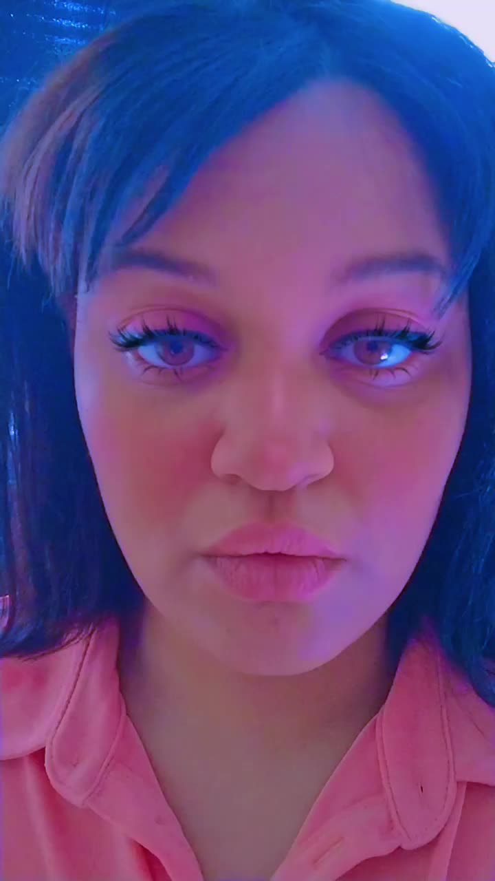 @Julianette