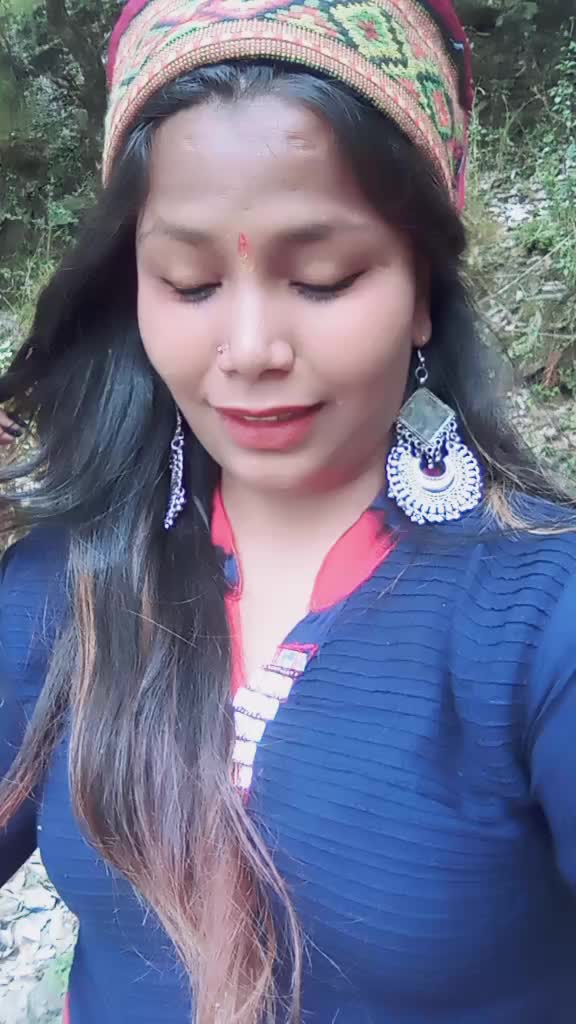 @pahadan 😘😘