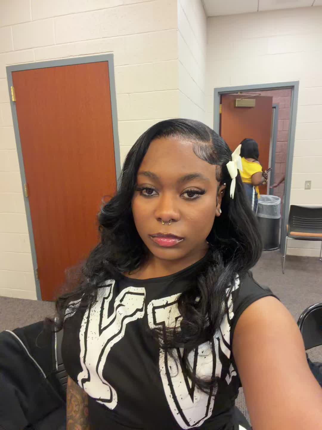 @niaundercover