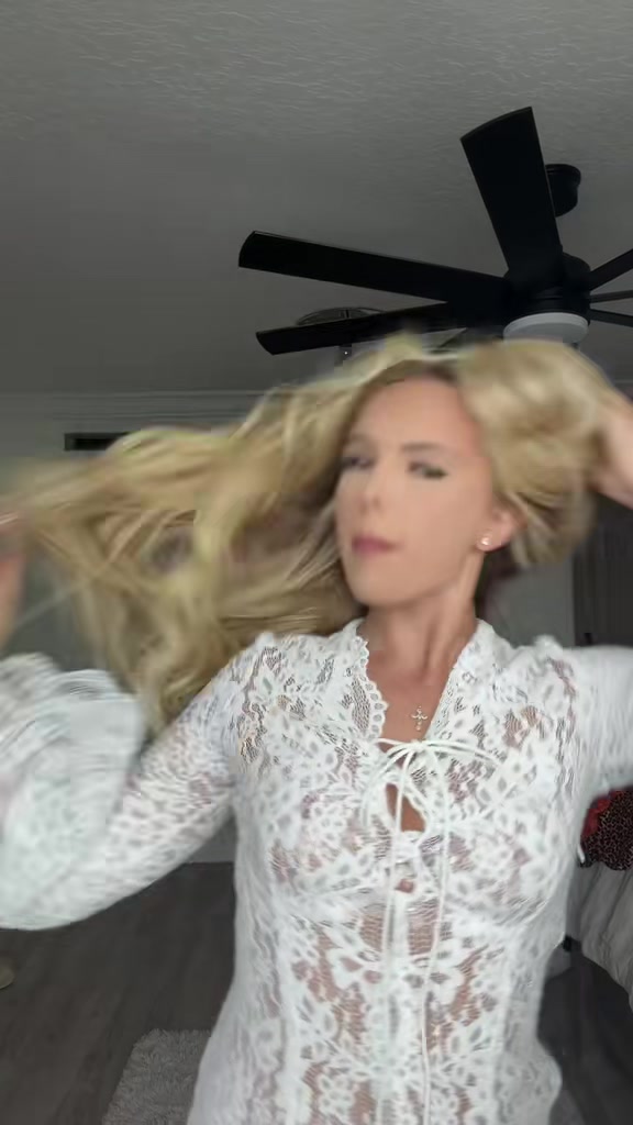 @Ellie Blue