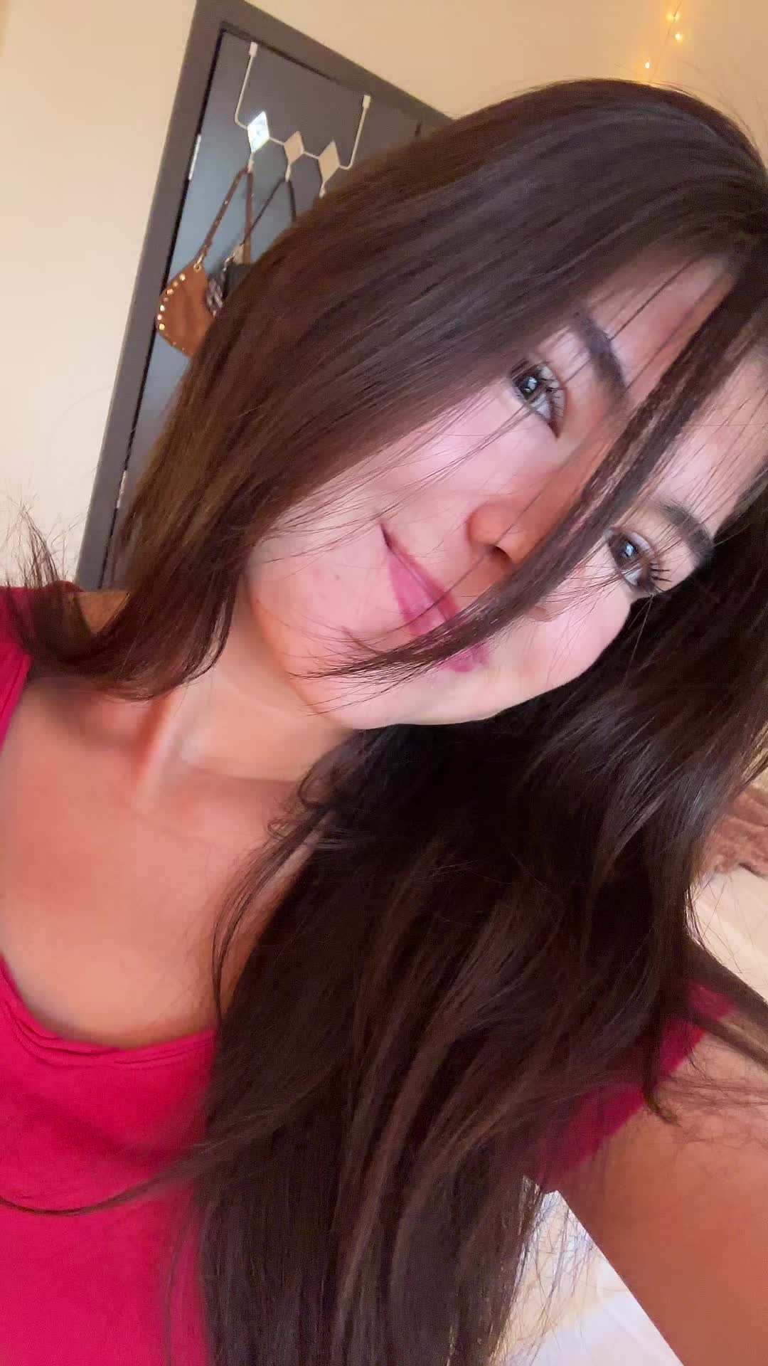 @Ella