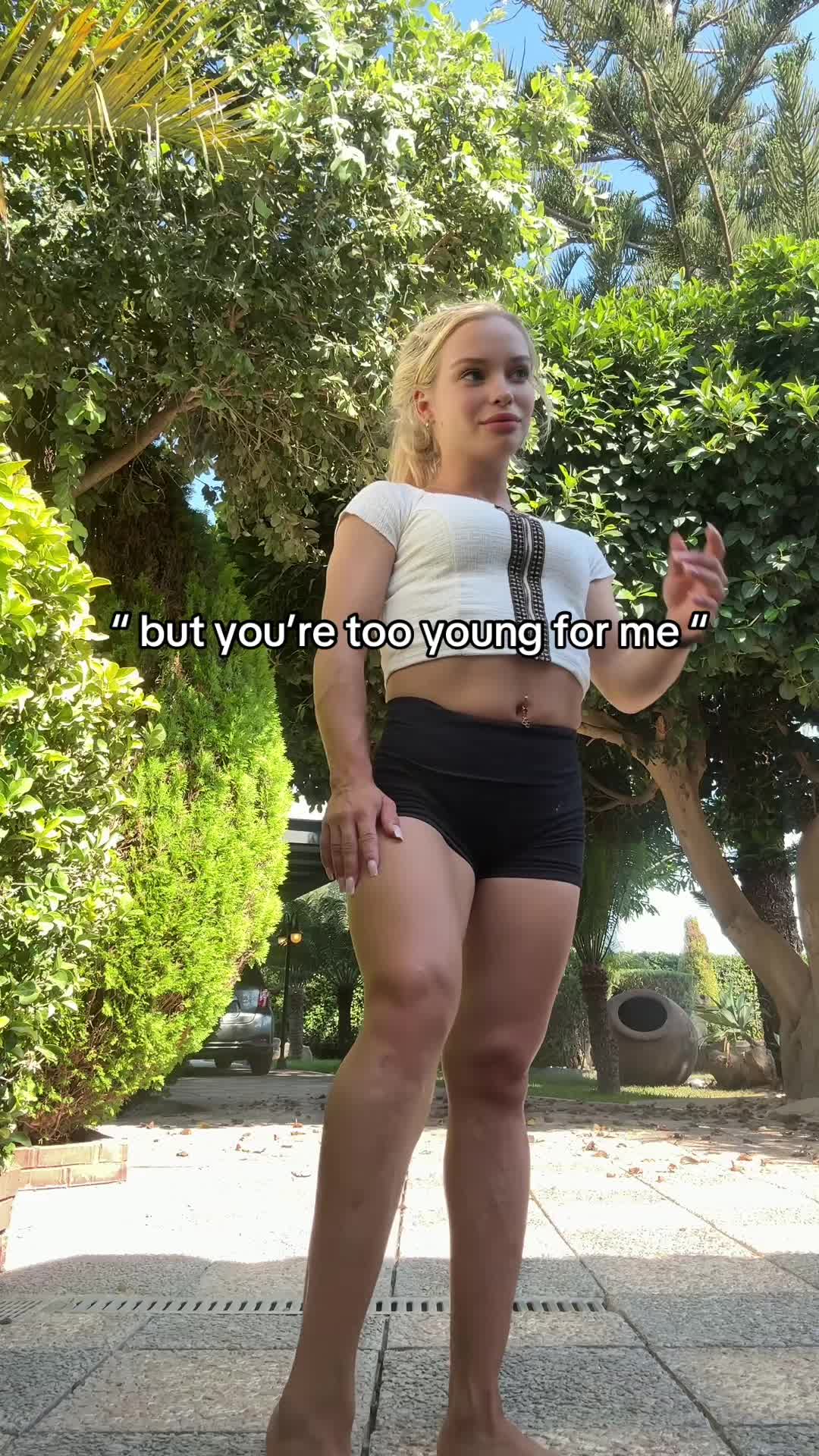 @elina