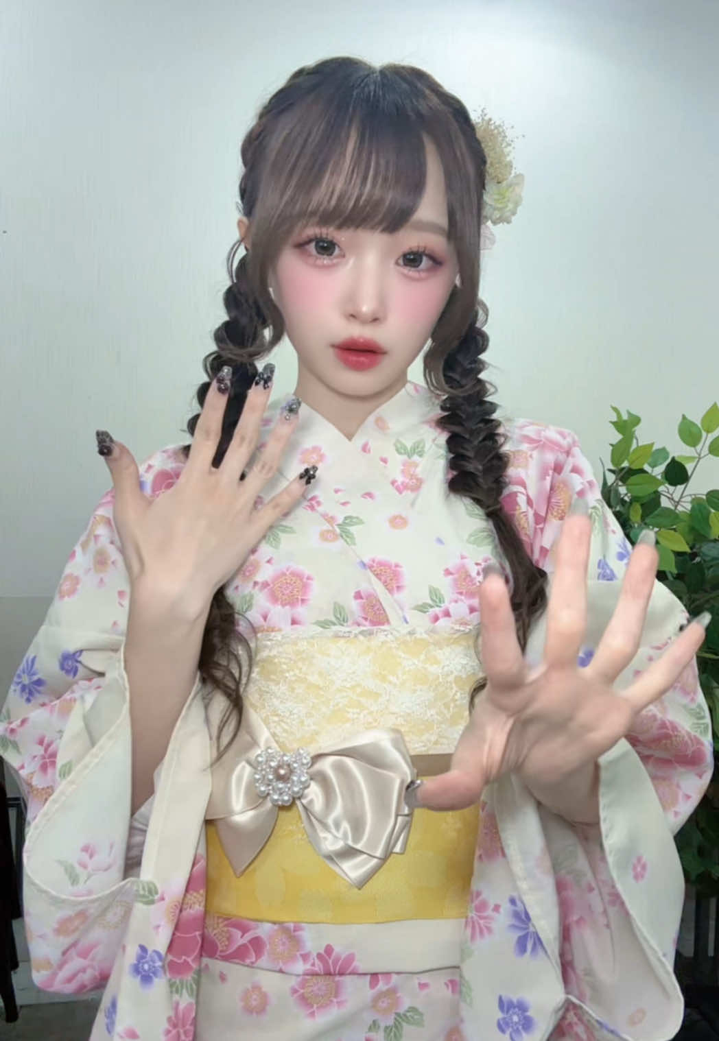 @にしのありさ