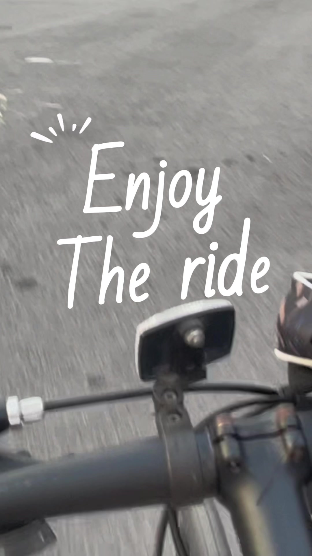 @C&ocirc; M&acirc;y H&agrave; Nội