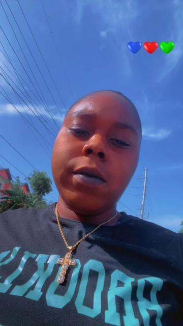 @1 RichAuntie19
