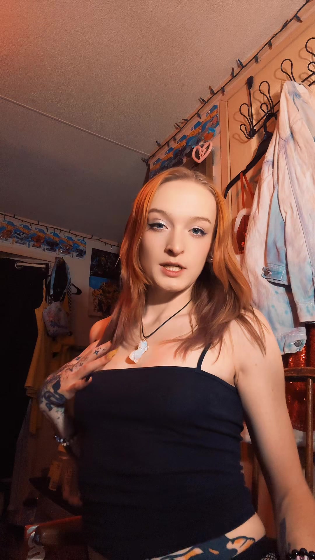 @Livv