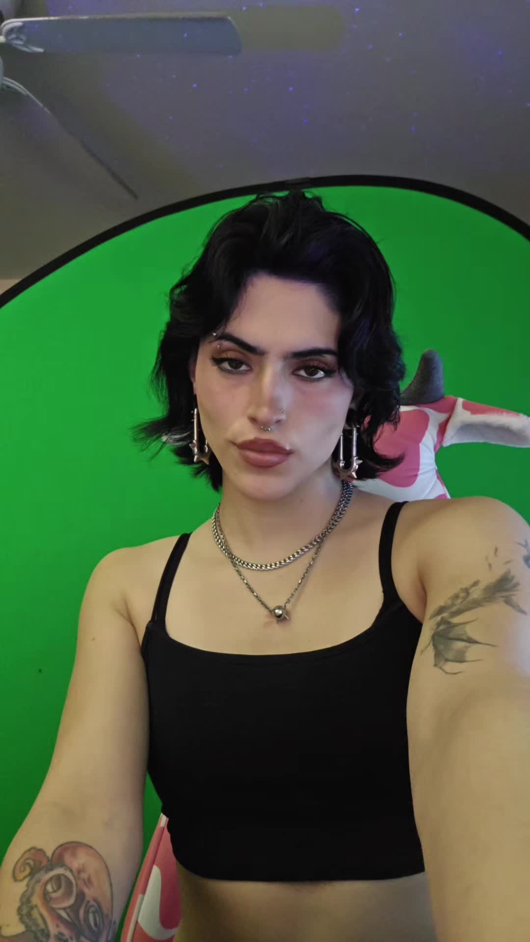 @Nikki