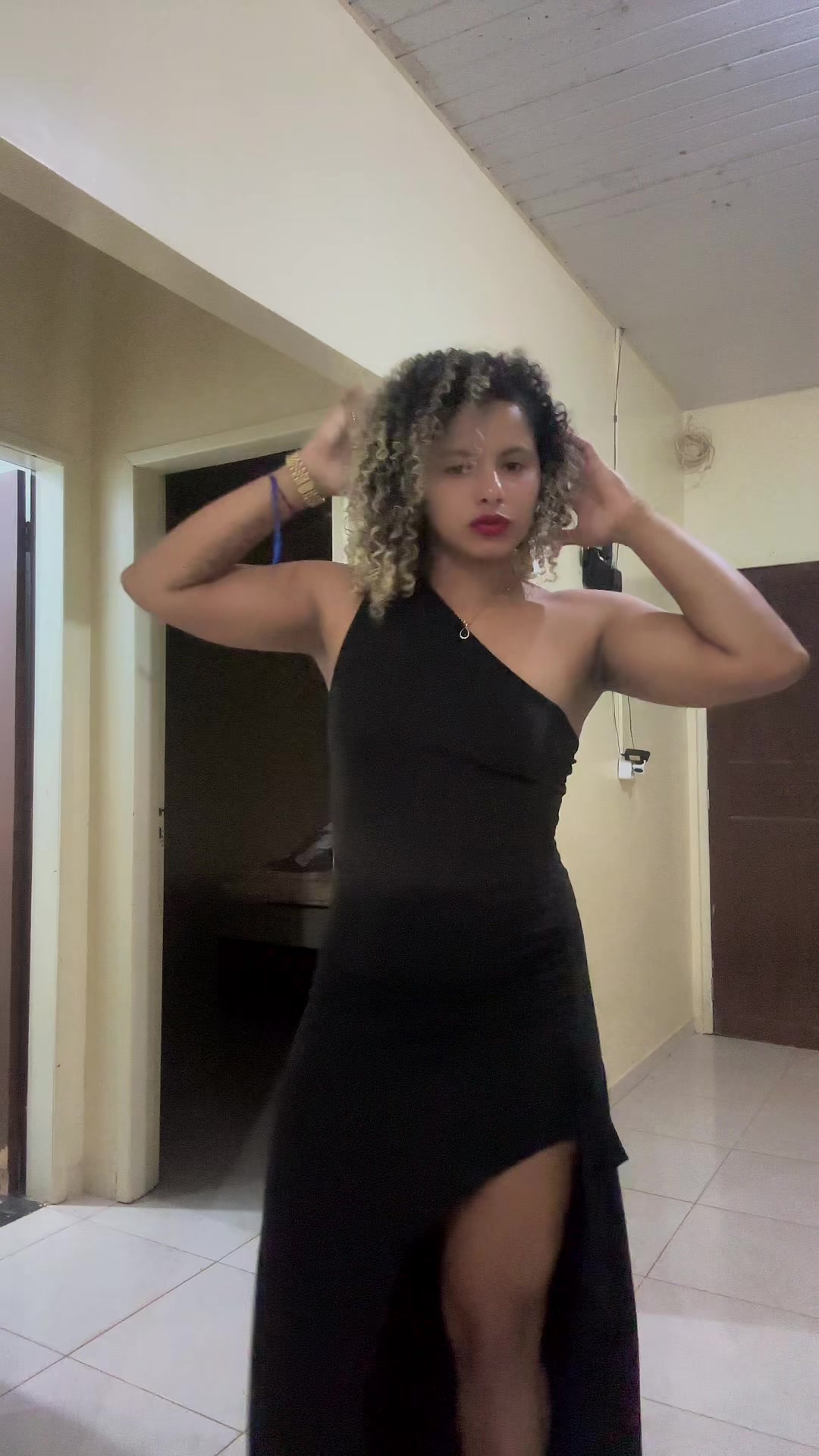 @Let&iacute;cia