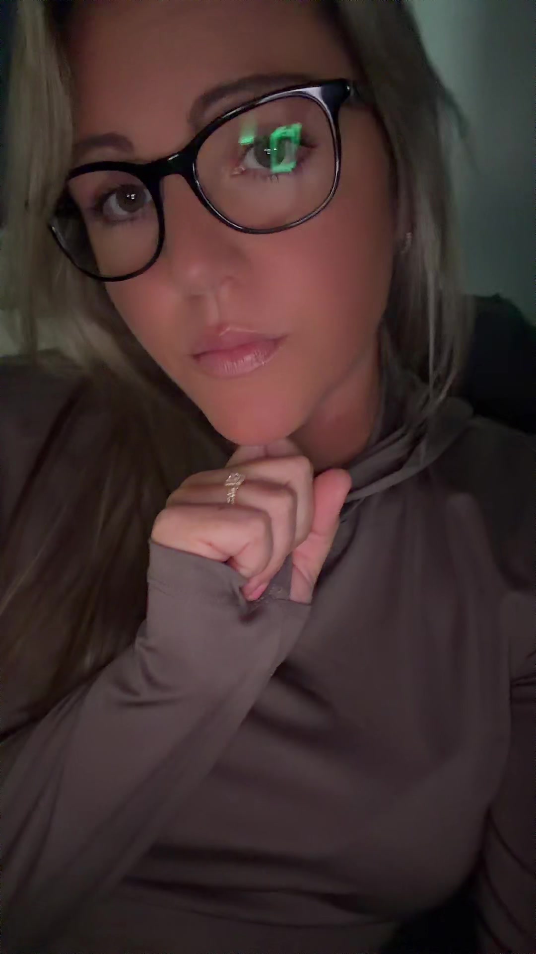 @SelfieQueen57👑