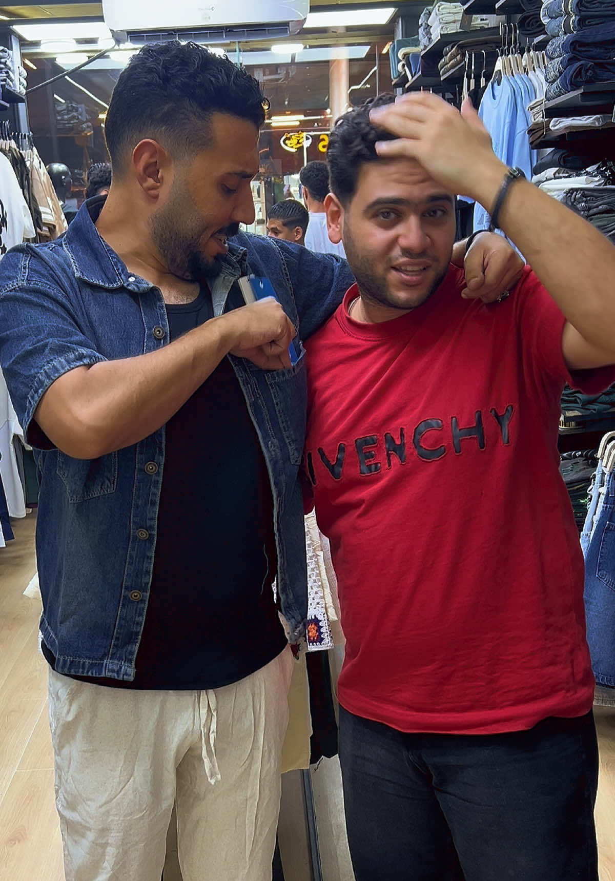 @اخوك الانصاري ملك الفاشون 👕👖