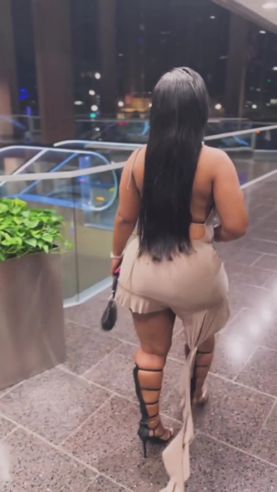 @TouchedByRi__