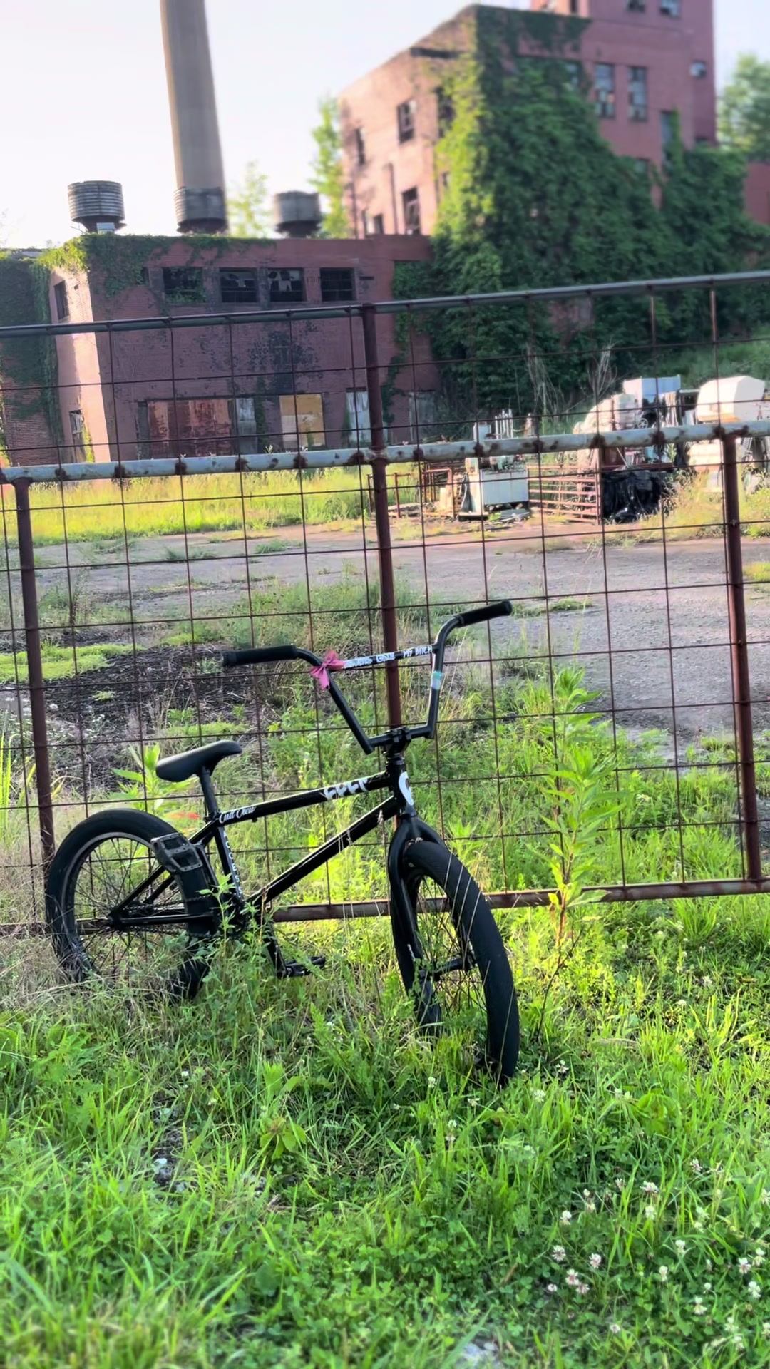 @tommy_rides_cult