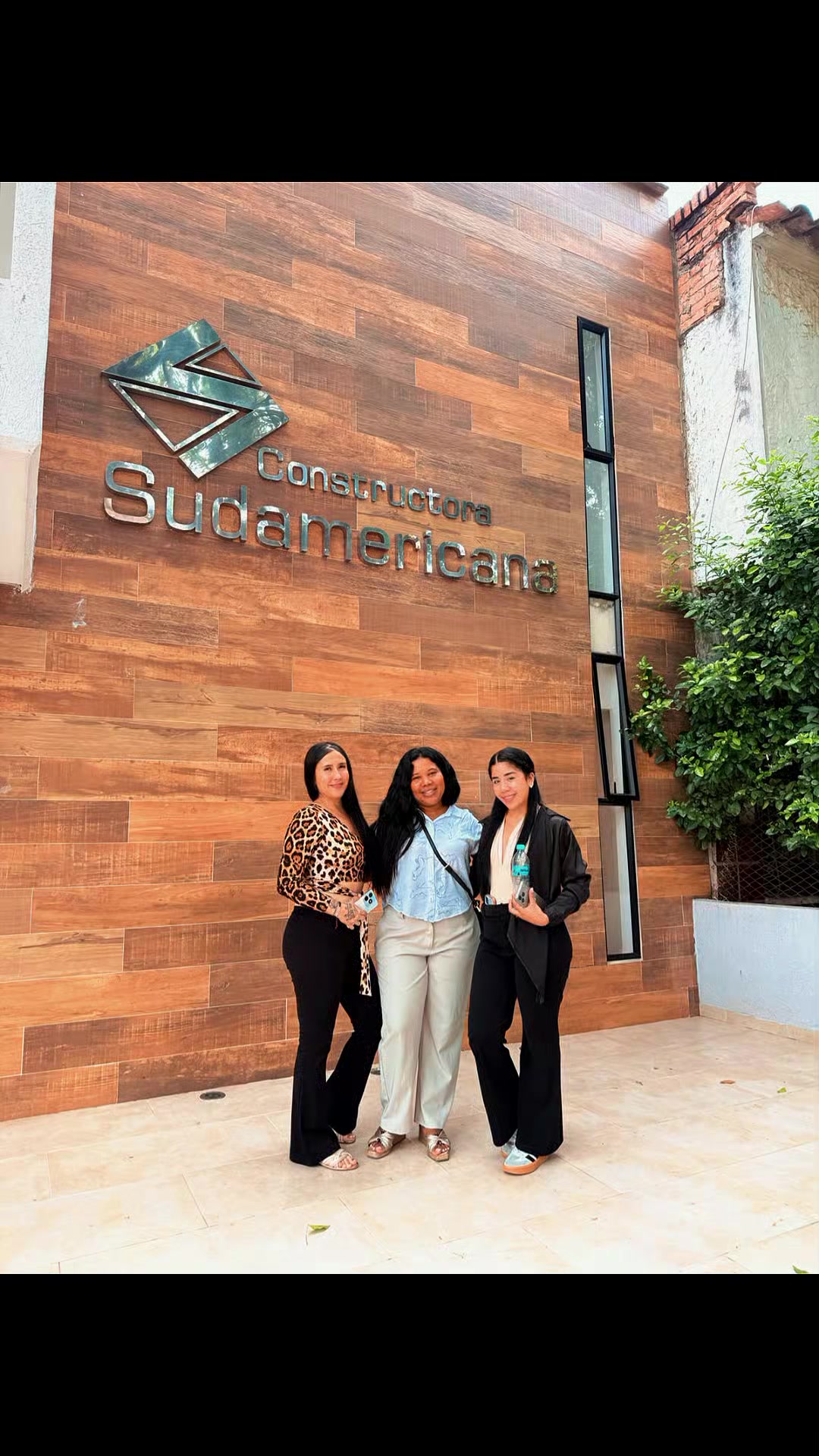@LaYiYo🍁🔥