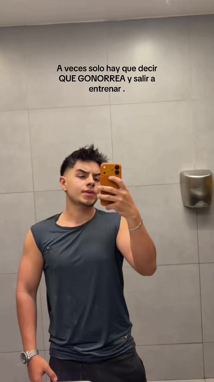 @𝒟𝒶𝓃𝓃