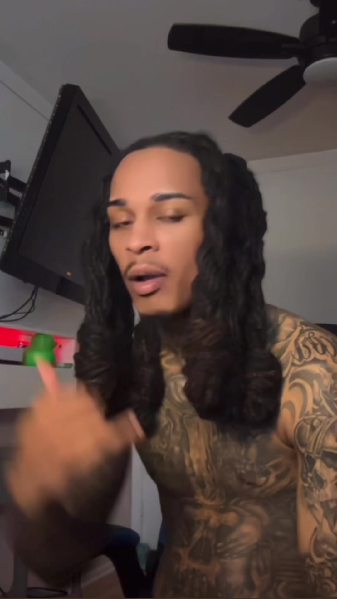 @Dreadheadib_