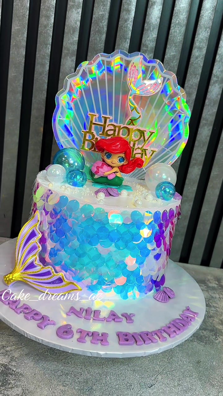 @cake_dreams_az