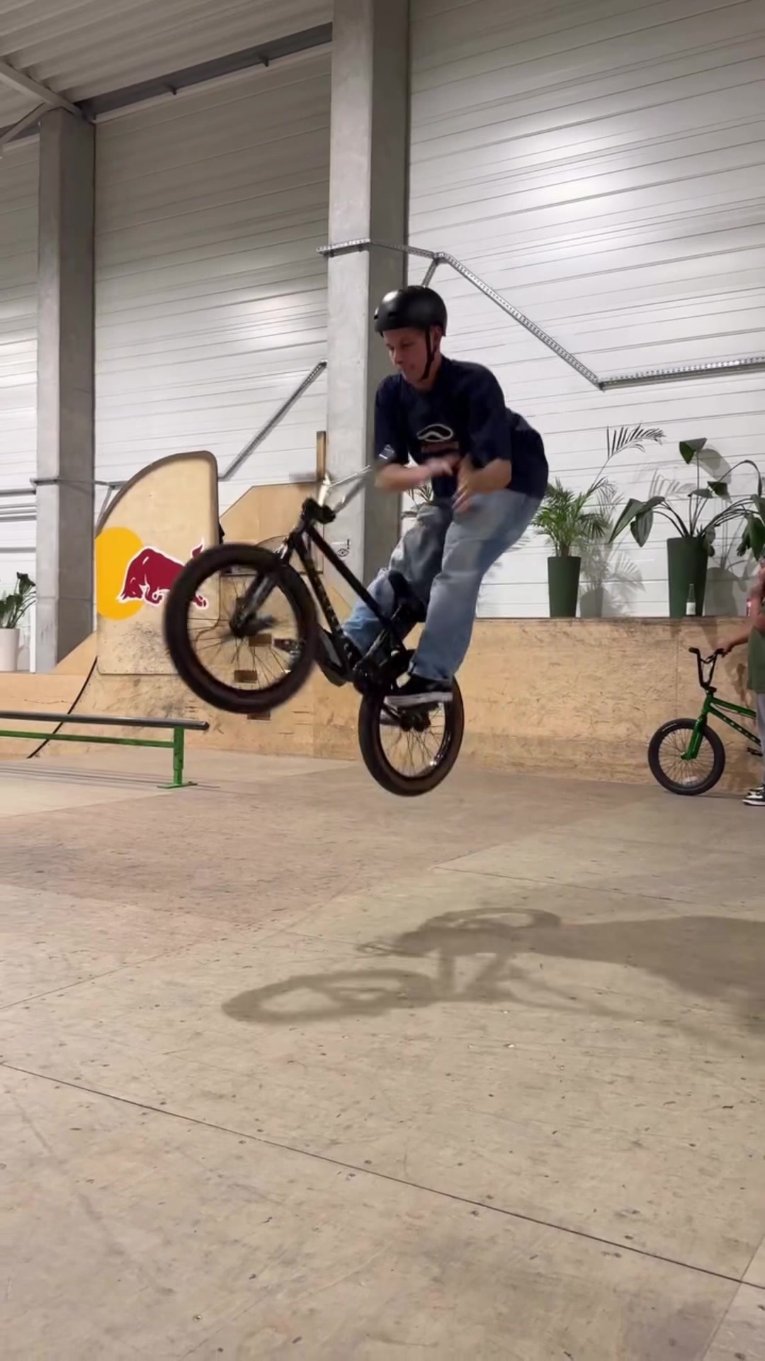 @BMX