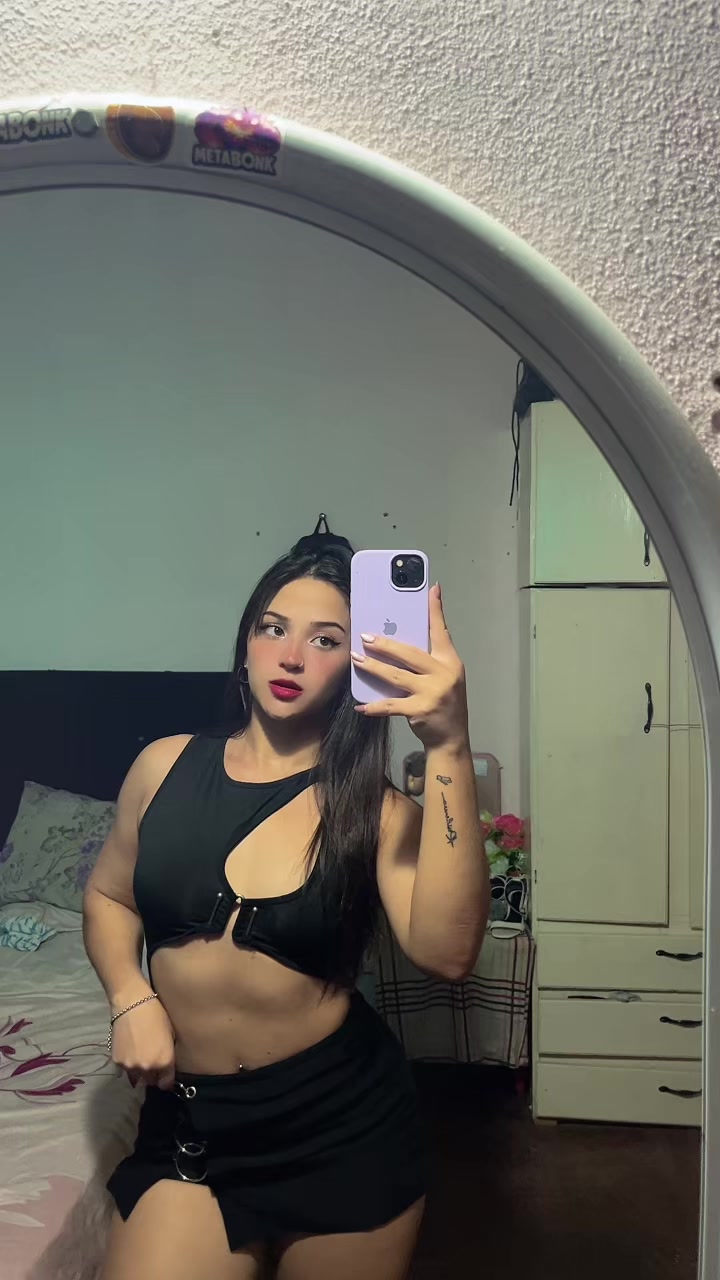 @Natasha_Elizabeth1