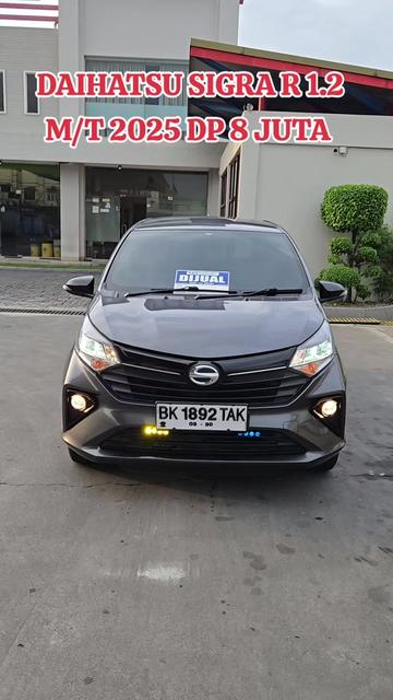 @SIMBOLON SHOWROOM MEDAN