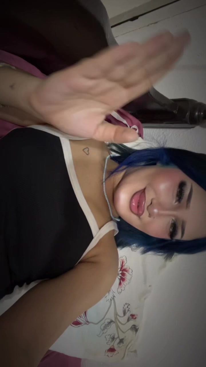 @Latina