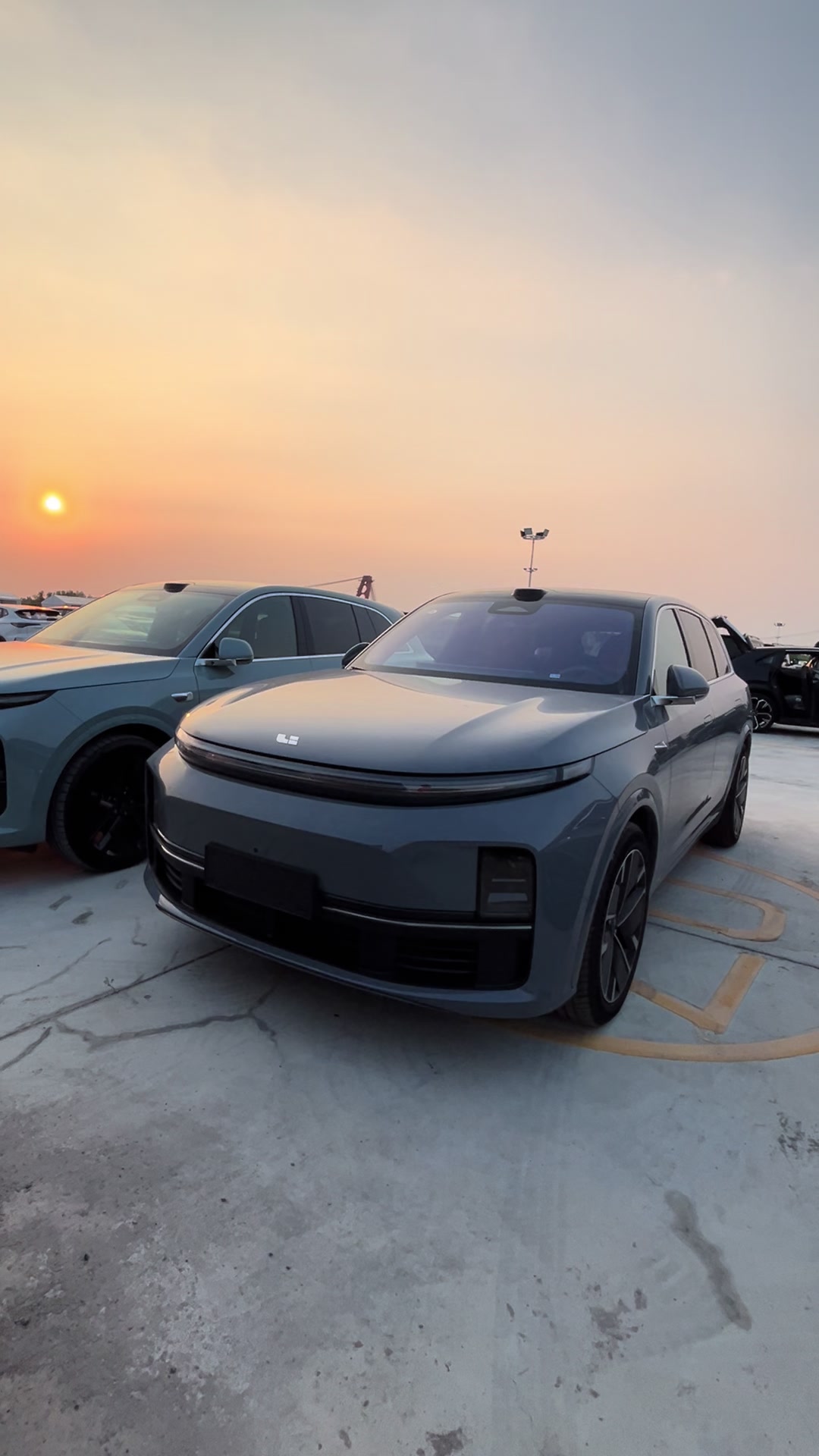 @China EV Export Cars Supplier