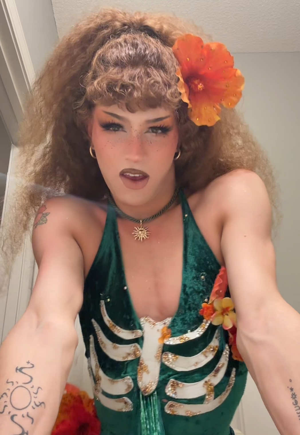 @⭐️HibiscusBonesTikTok💋