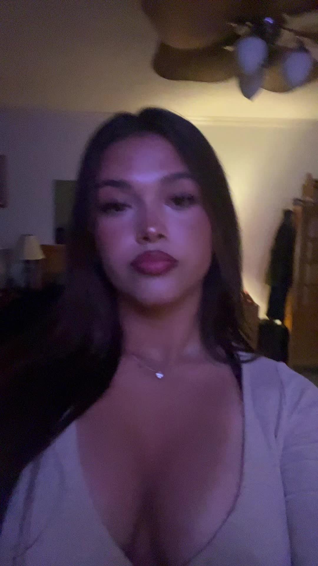 @elliegrace528