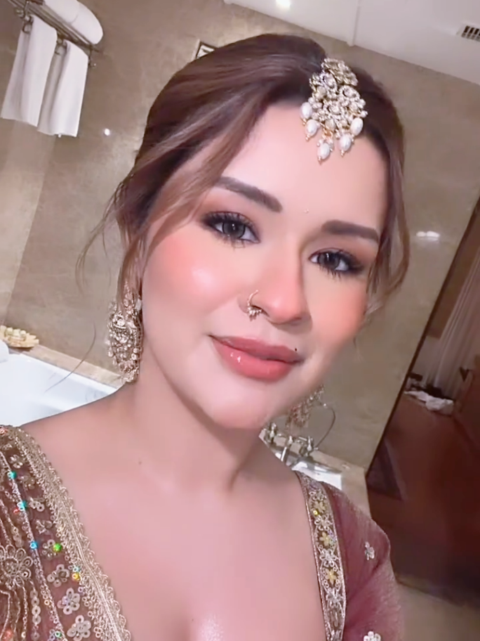 @Avneet Kaur 🔵