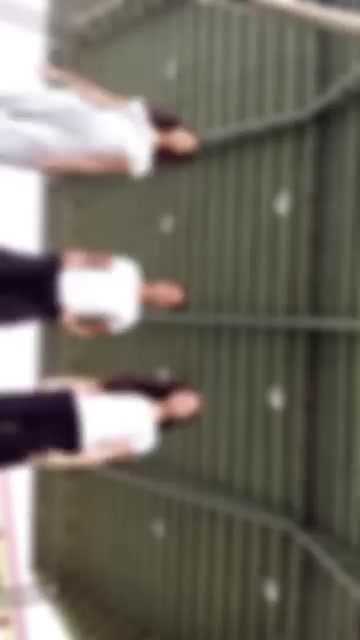 @๐๐น๐ฎ๐ท