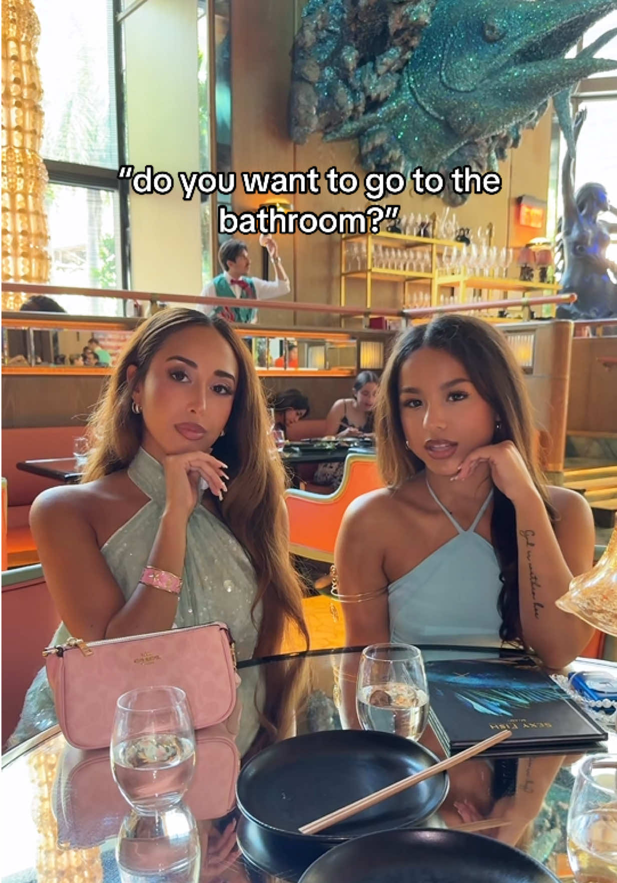 @౨ৎ⋆mina⋆౨ৎ