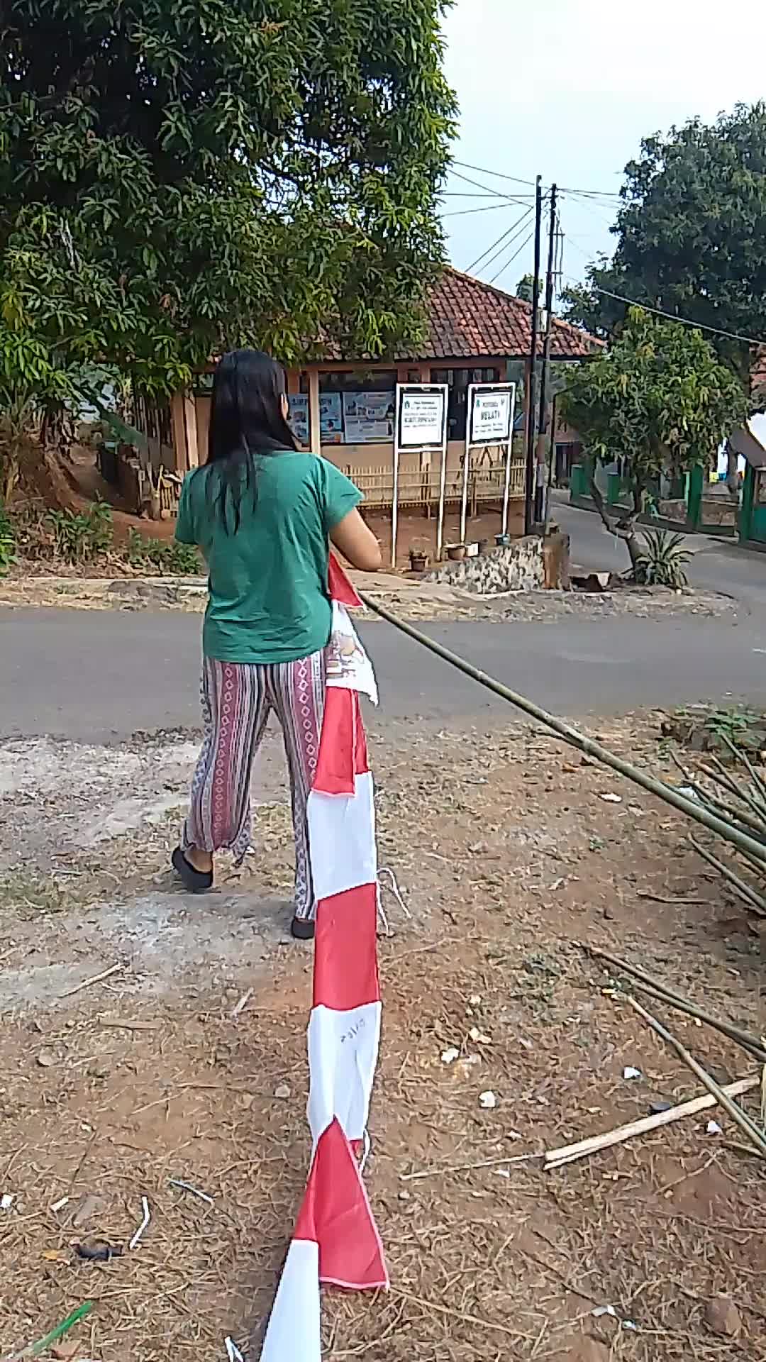 @Bu RT 01