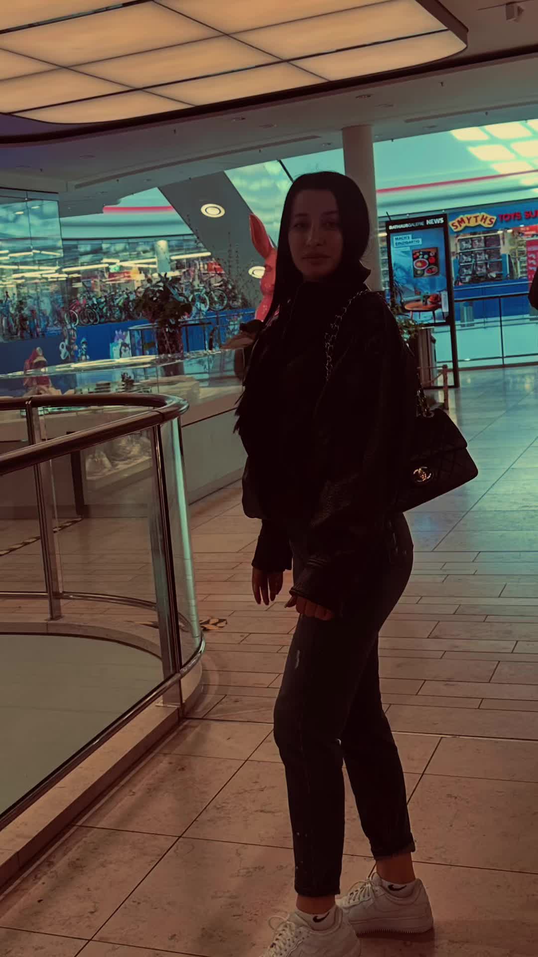 @alpha.woman2515