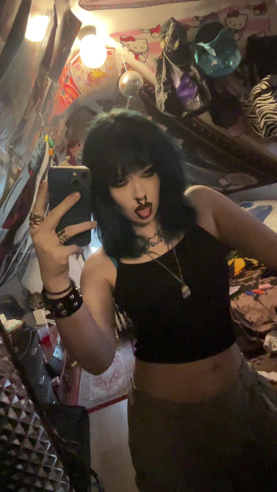 @xena