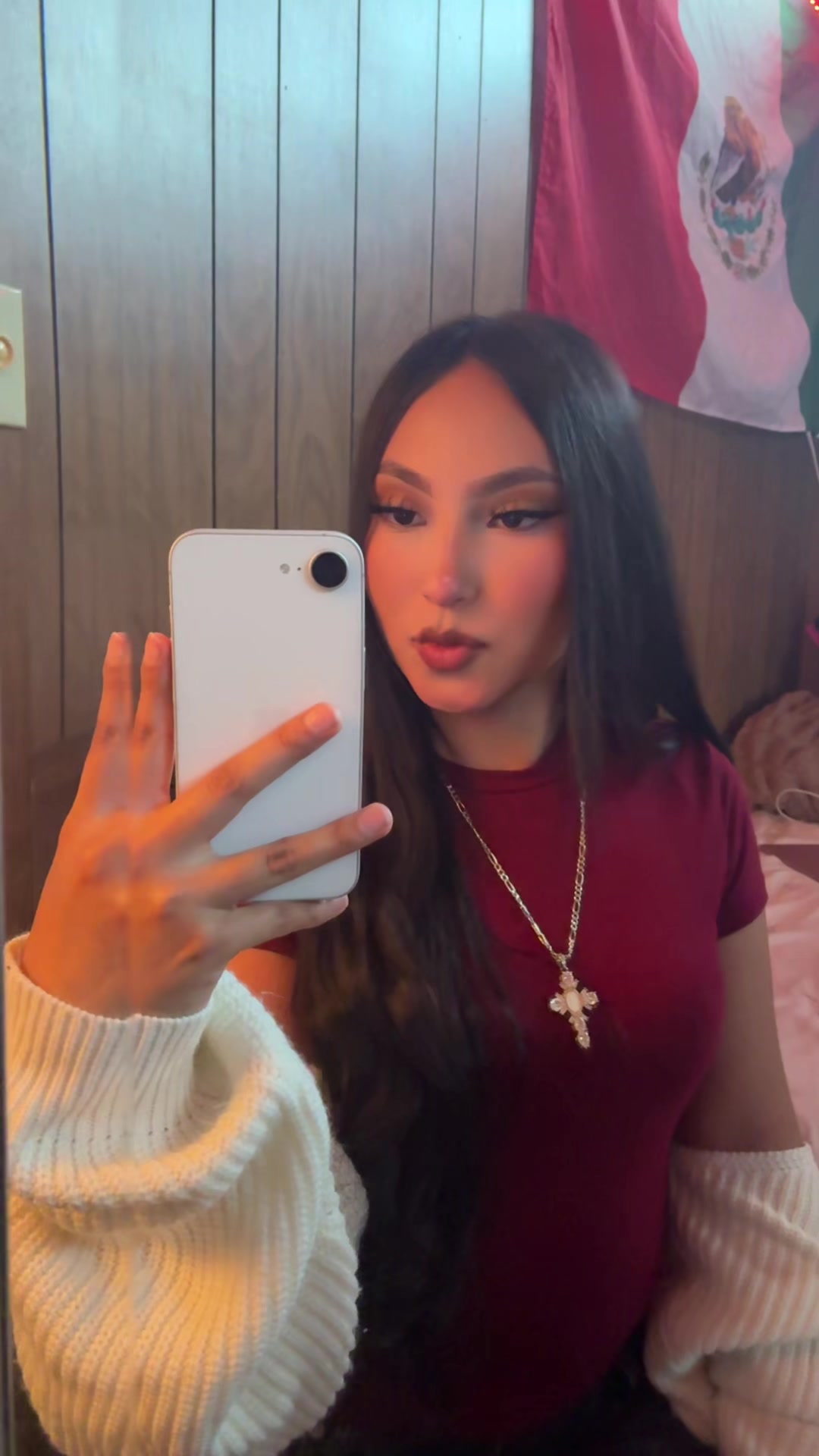 @ℳ𝒶𝓇𝒾𝒶🌷💋