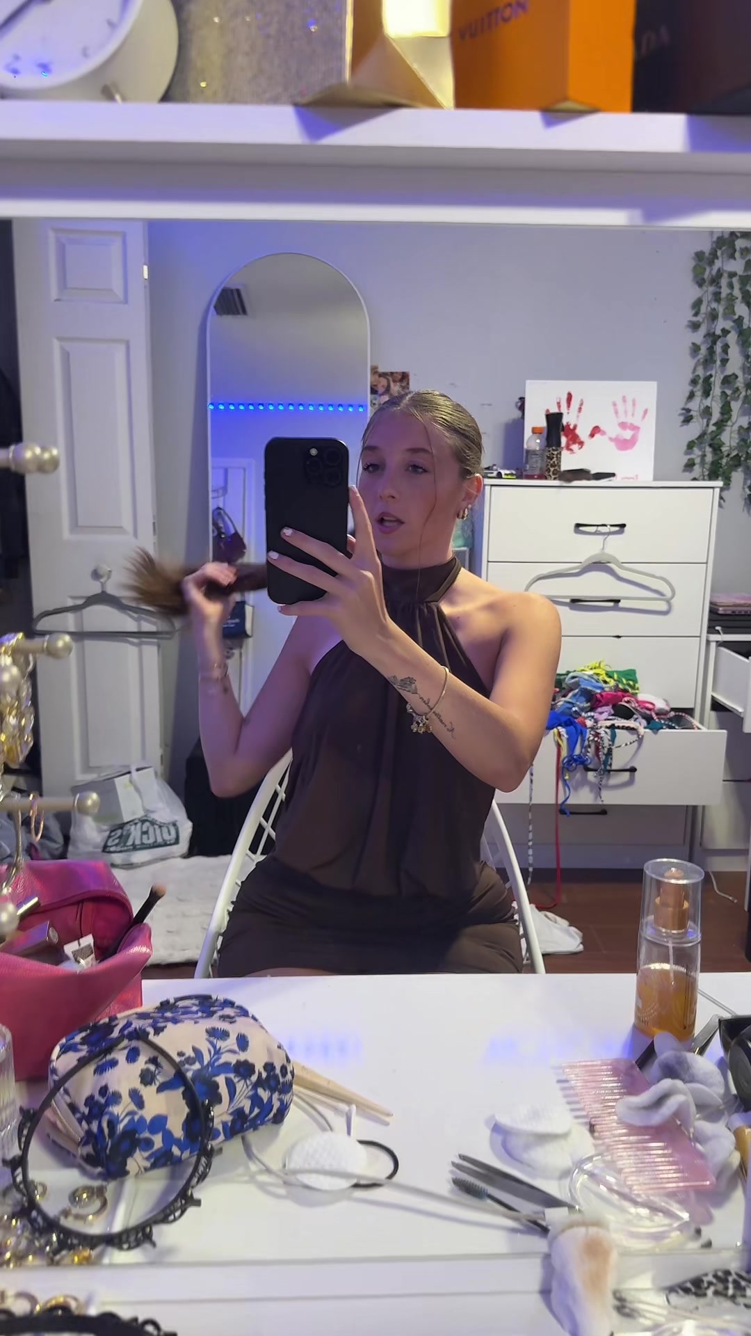 @Emmmaa