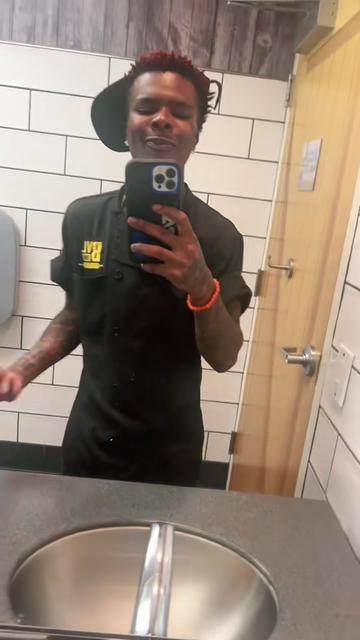 @iAmDee 🪬