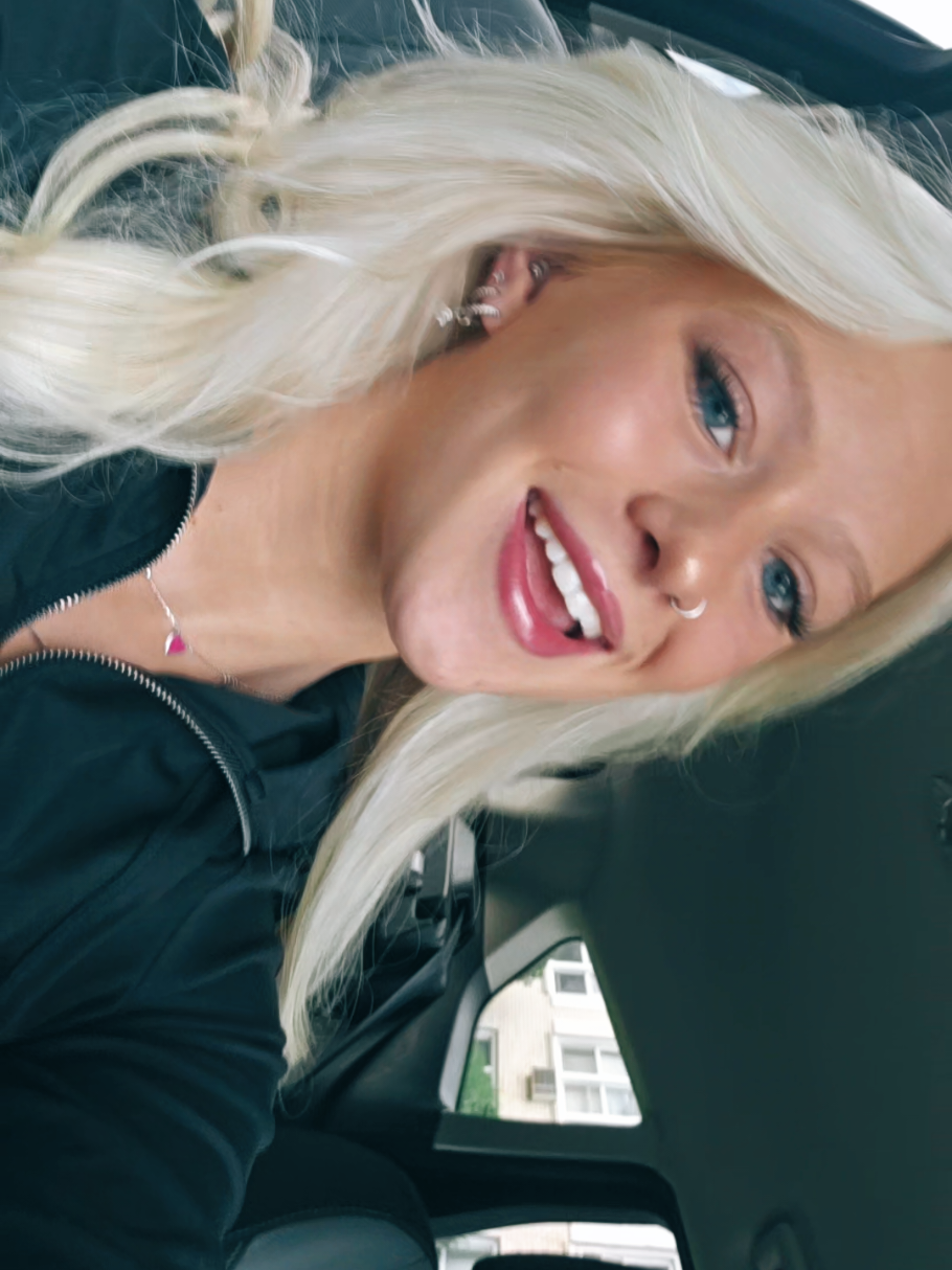 @Averyg