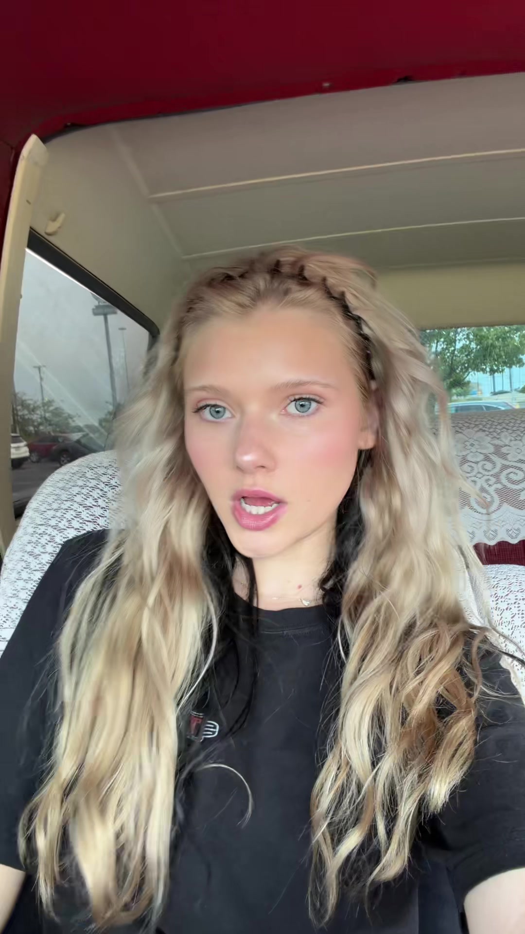 @😝