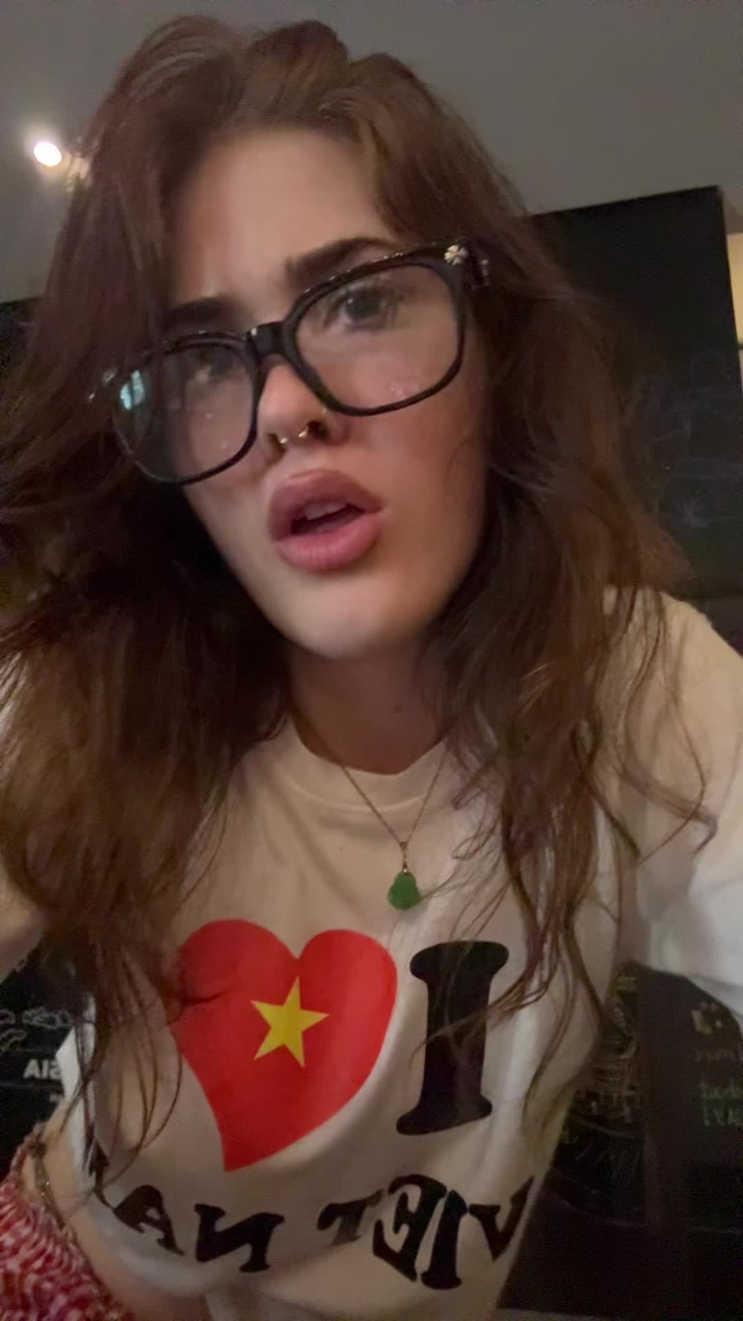 @Superhotsexygirl