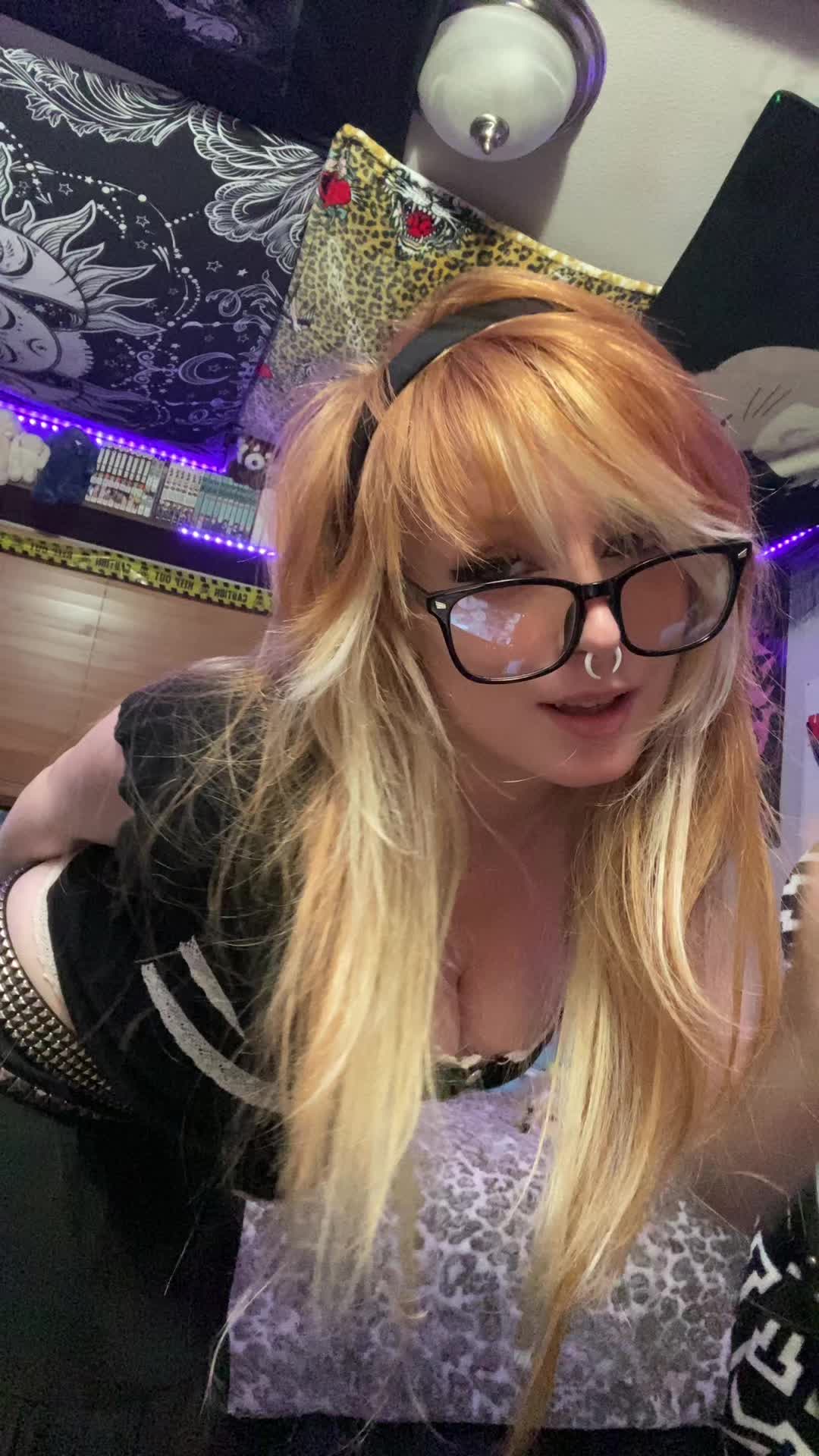 @𝓜𝓪𝓴𝓮𝓭𝓪