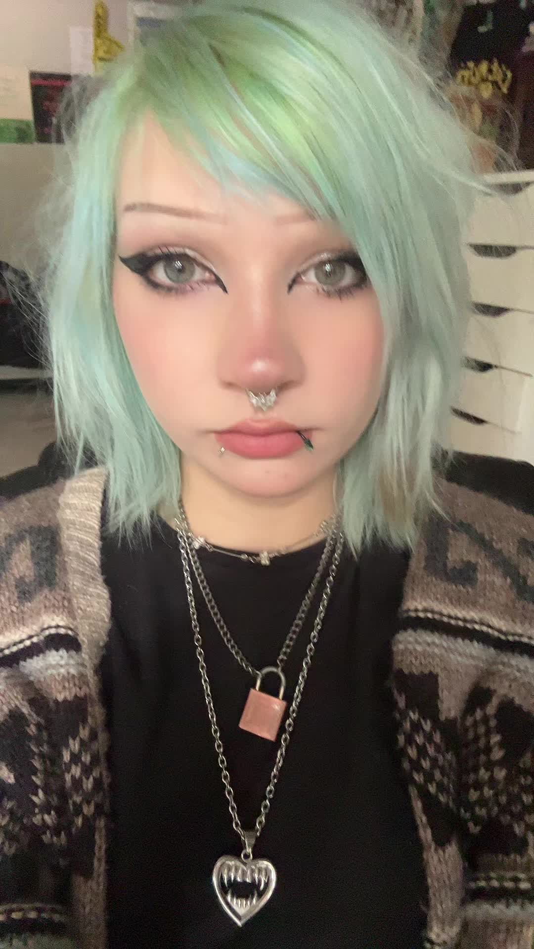 @toofs