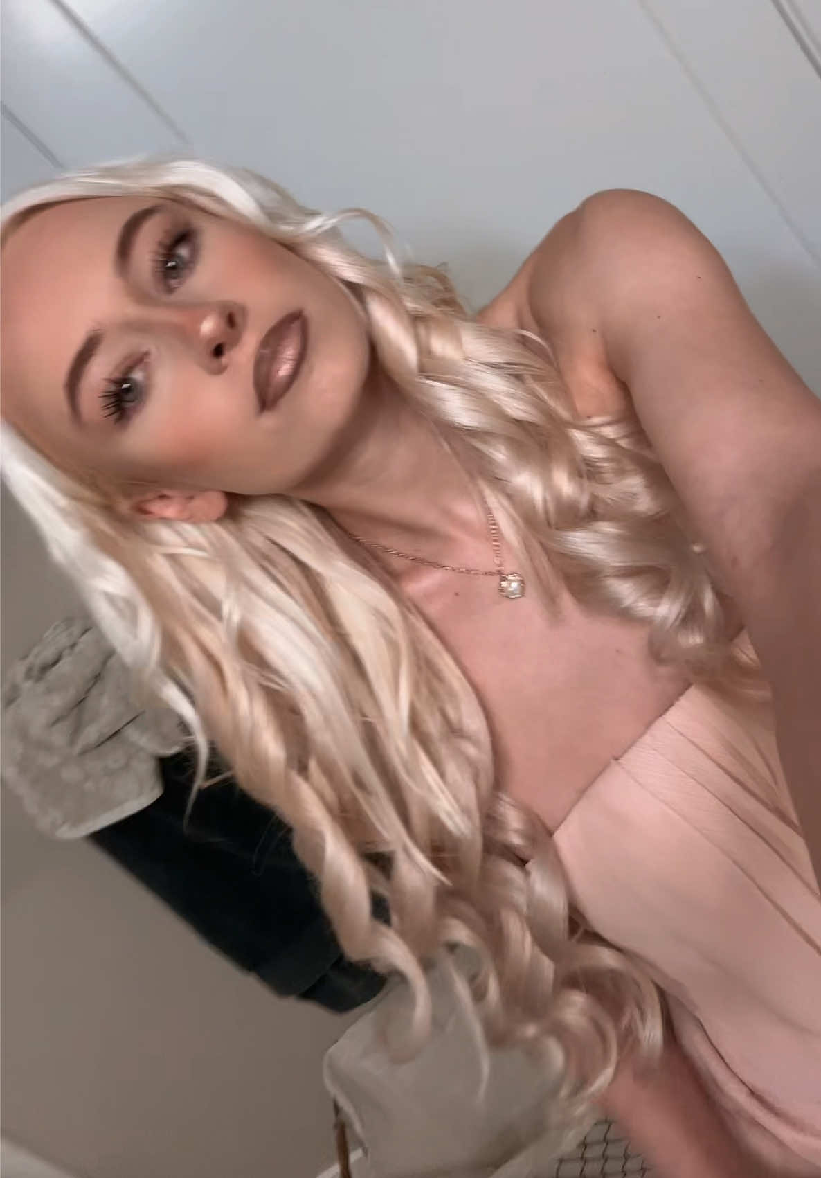 @loveydoveyolivia