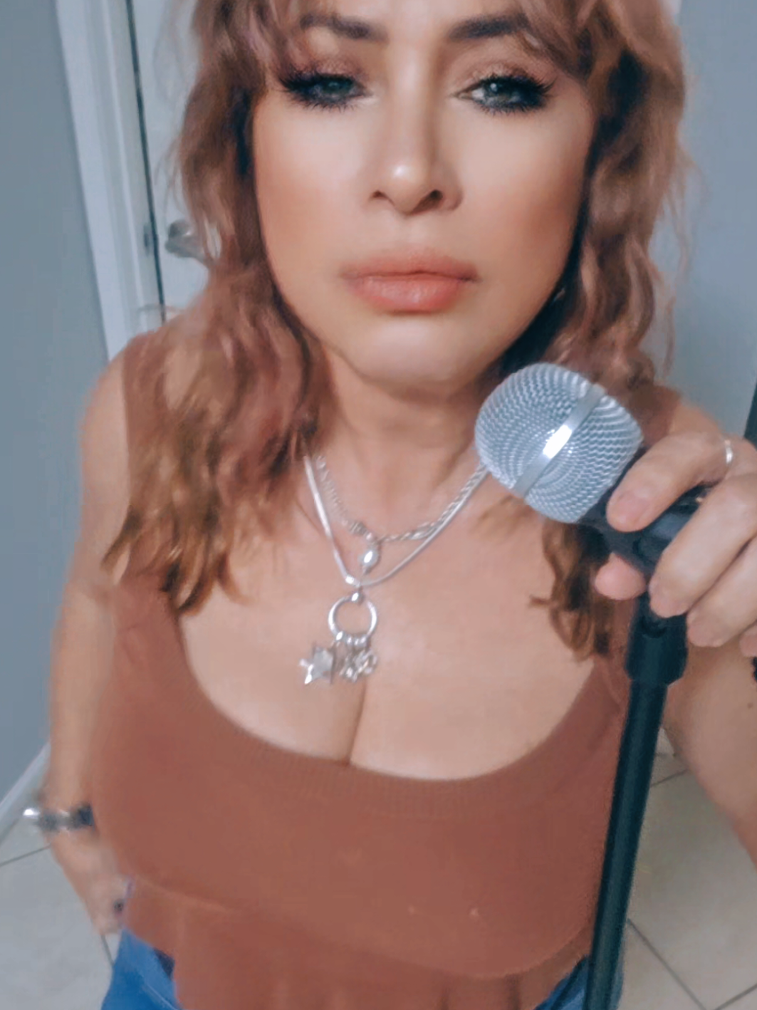 @Queen