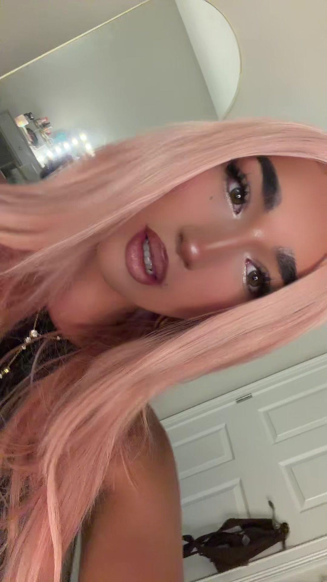 @taylorxviolet