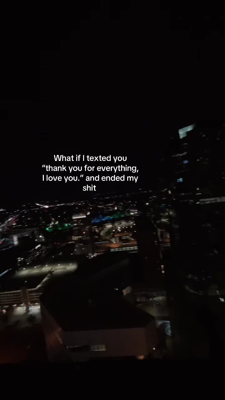 @𝓝♪°.・⁷