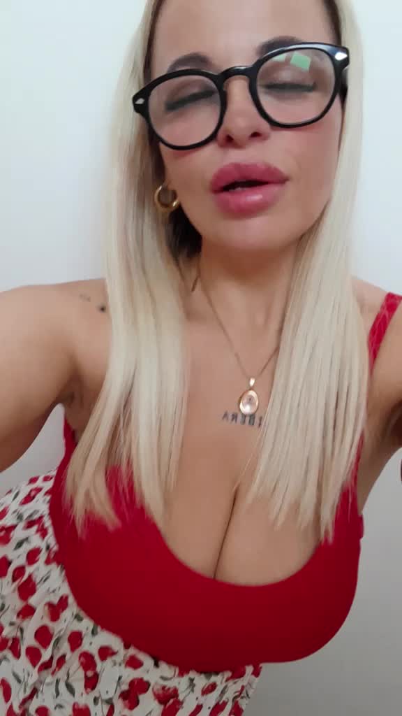 @Angela Auriemma