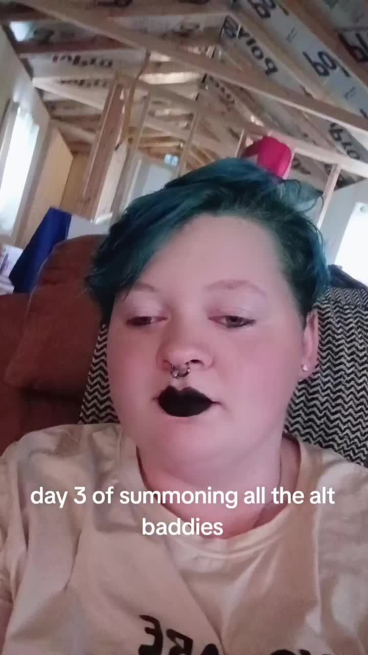 @BabyKittenUwU04