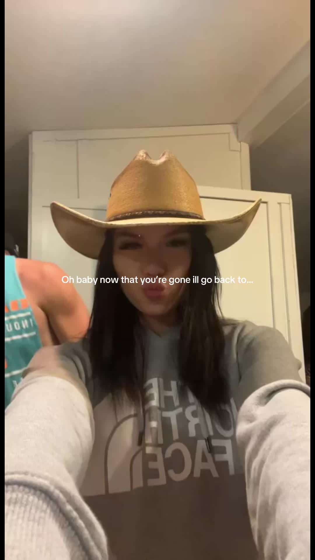 @Alyvia